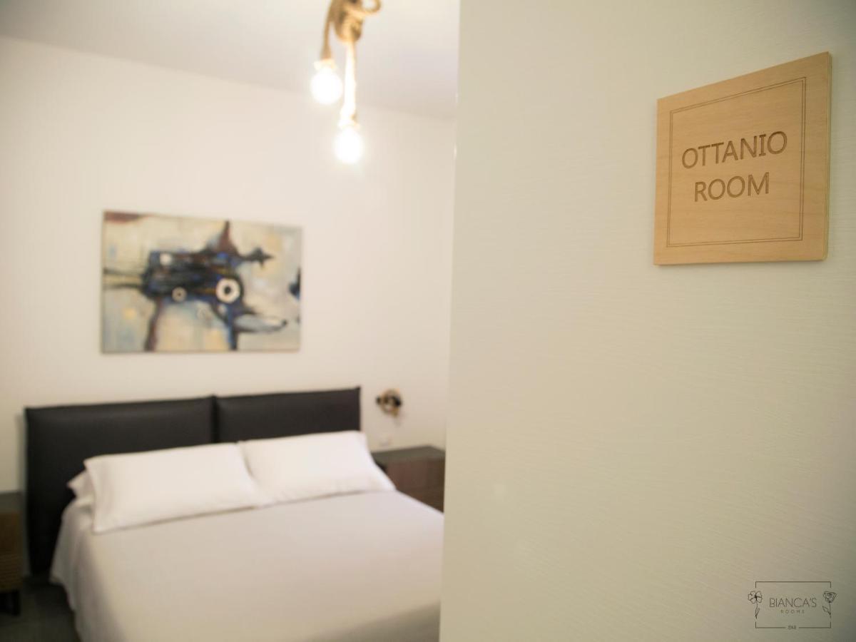 Bianca'S Rooms Trani Exterior photo