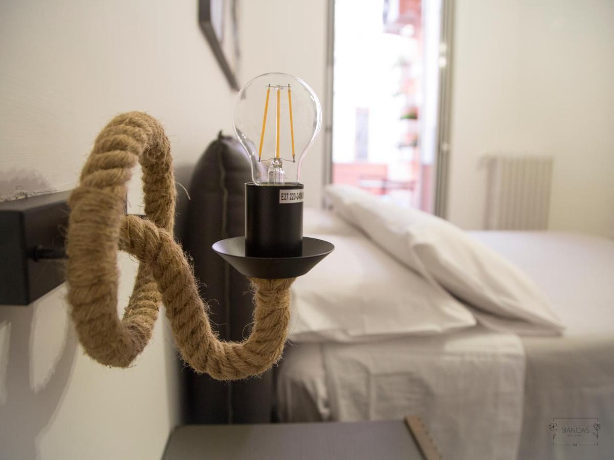 Bianca'S Rooms Trani Exterior photo